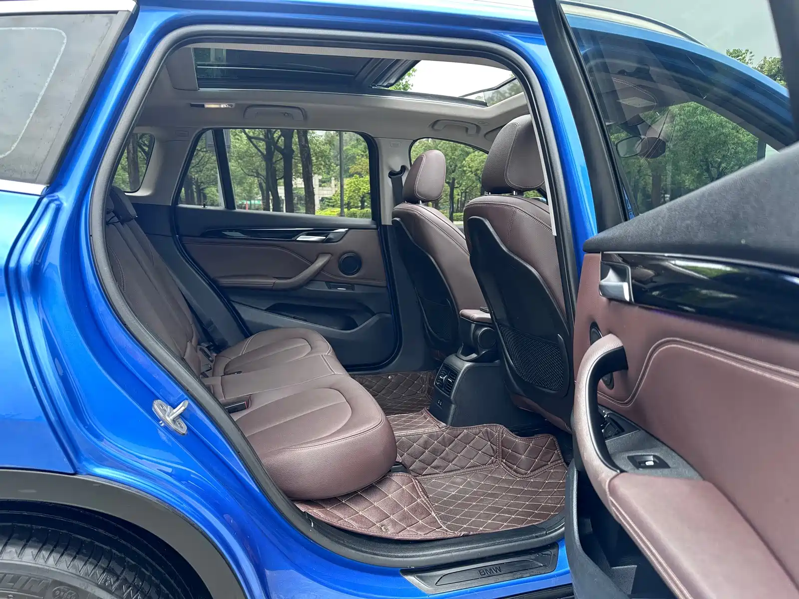 Фото 23 - BMW X1