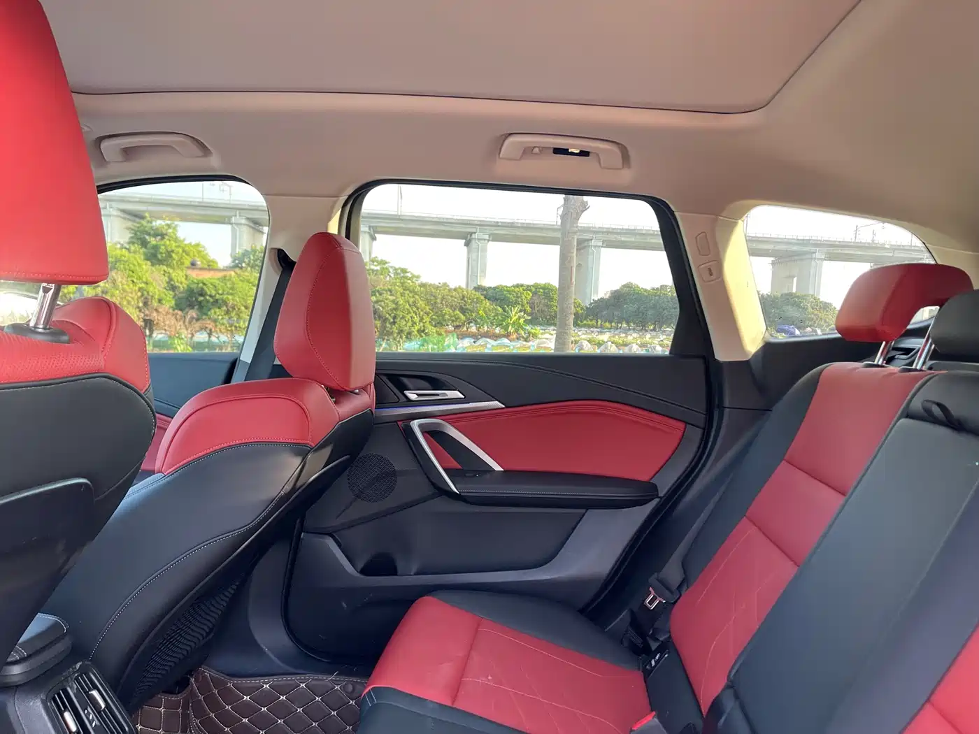 BMW X1 2024 sDrive25Li M Sport Package фото 27