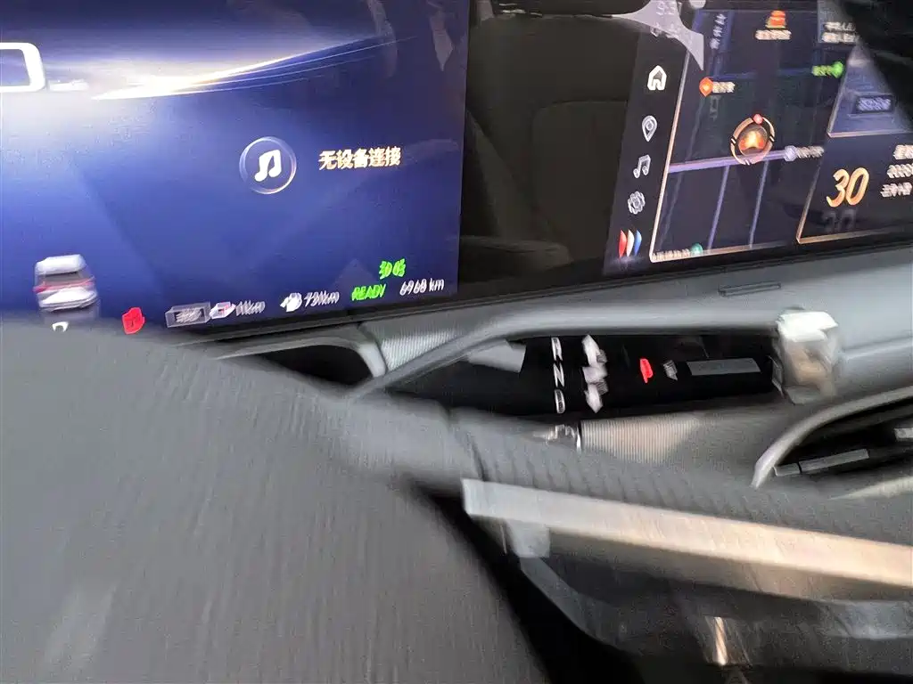 Buick GL8 New Energy 2025 Land Honor Premium Edition 7-Seater фото 21