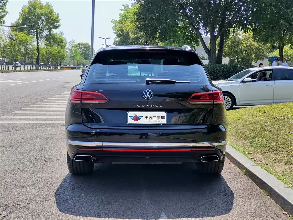 Volkswagen Touareg 2021 2.0TSI R-Line фото 5