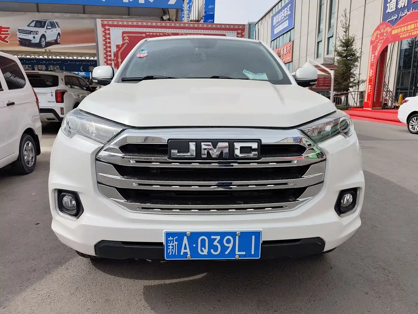 Jiangling Yuhu 7 2023 2022 2.0T Automatic Diesel 4WD Comfort Standard Wheelbase