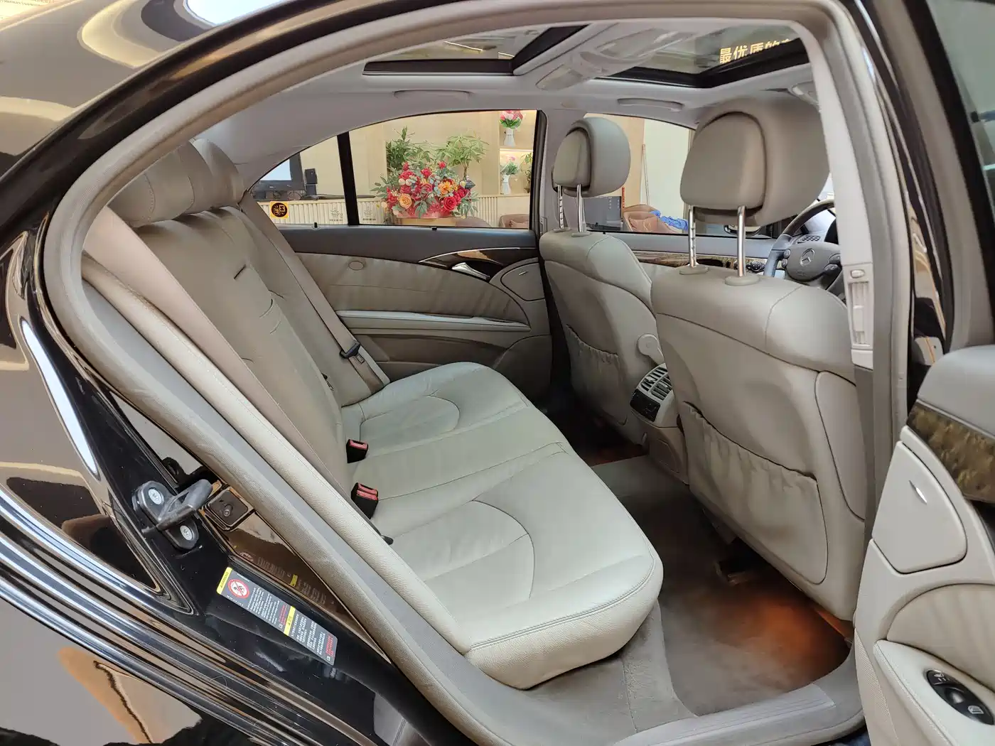 Mercedes-Benz E-Class 2007 E 350 Fashion фото 17