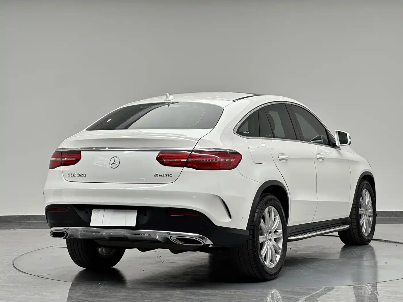 Mercedes-Benz GLE Coupe 2016 2015 GLE 320 4MATIC Coupe SUV