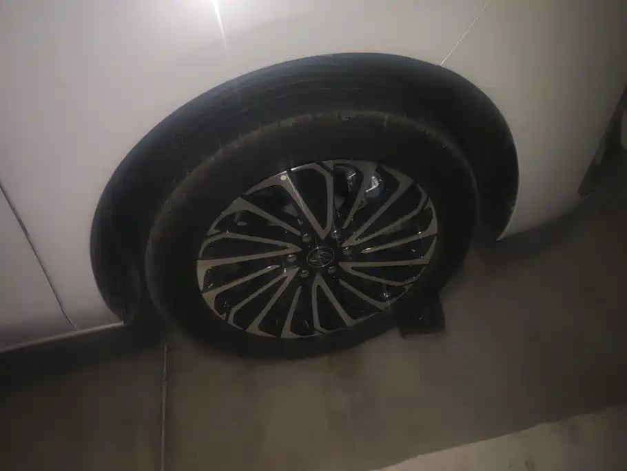 Photo 6 - Buick GL8