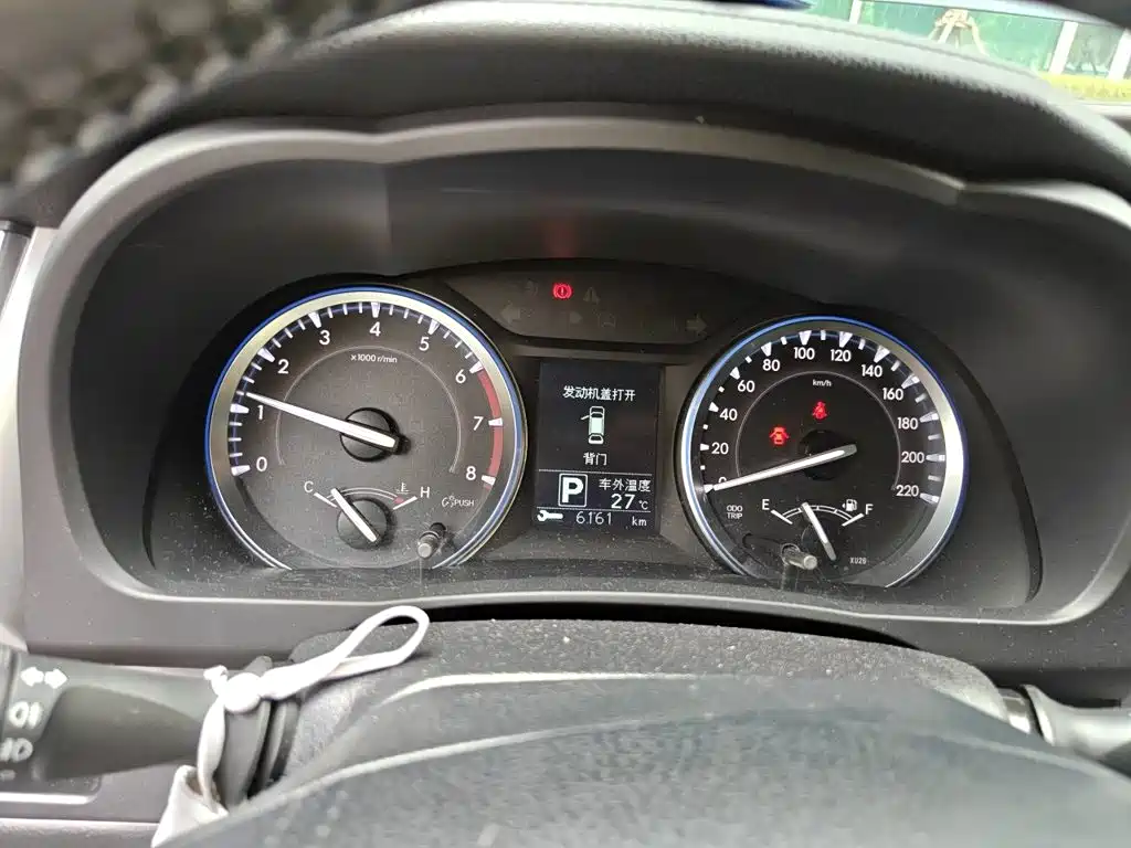 صورة 7 - Toyota Highlander