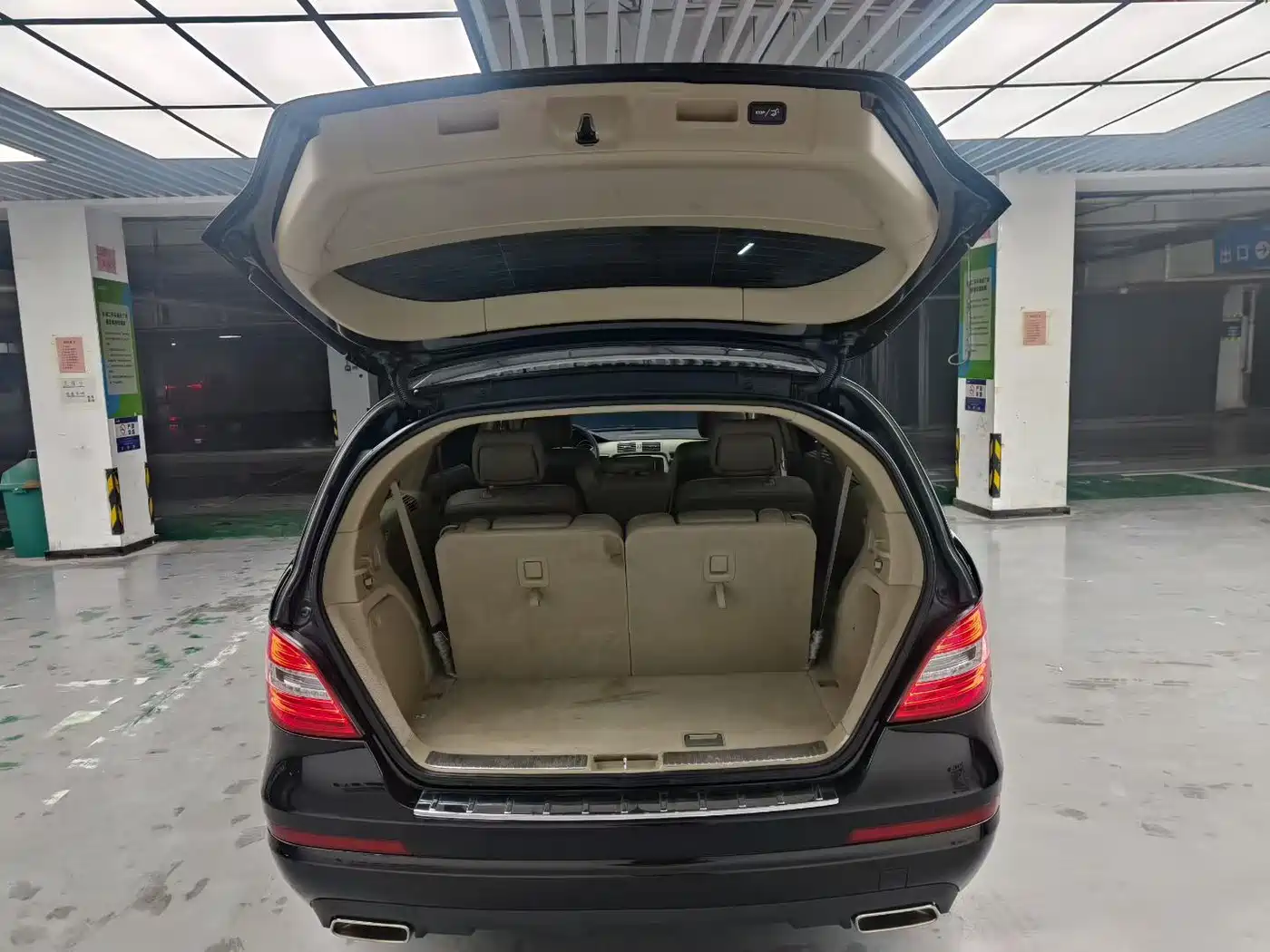 Mercedes-Benz R-Class 2017 R 320 4MATIC Business Collector's Edition фото 6
