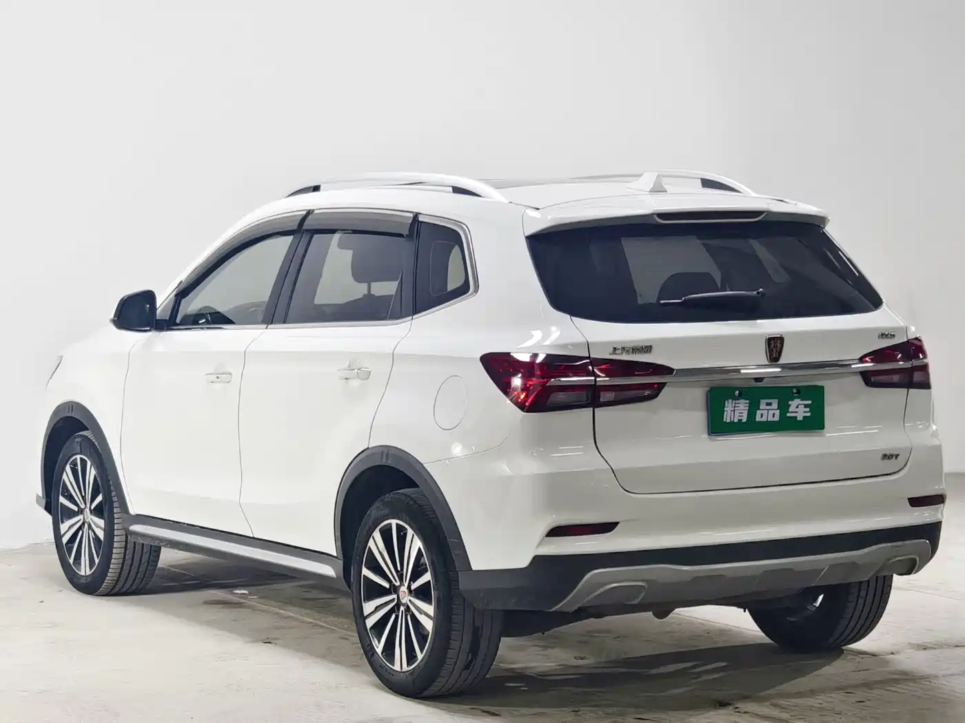 Фото 6 - Roewe RX5