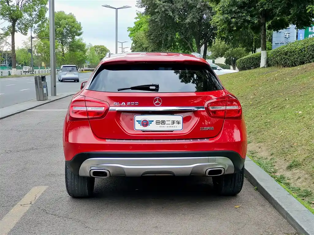 Mercedes-Benz GLA 2015 GLA 200 Fashion фото 5