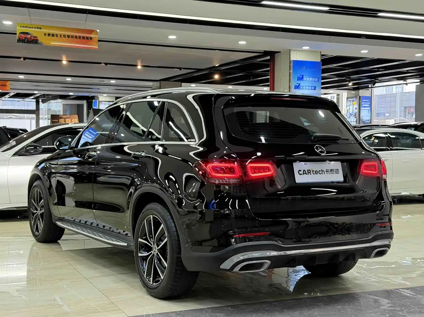 MERCEDES-BENZ GLC