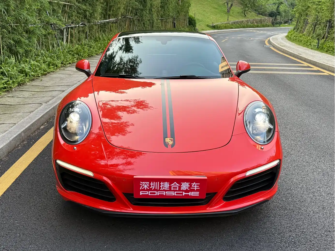 Porsche 911 2016 Carrera 3.0T фото 2