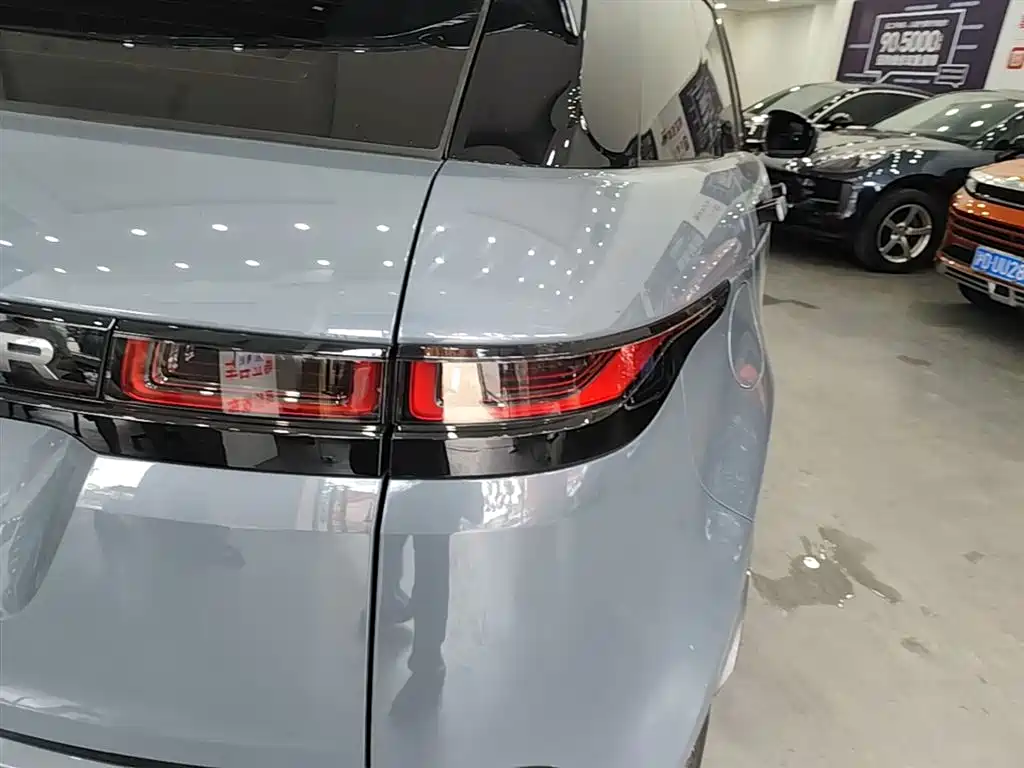 LAND ROVER RANGE ROVER AURORA