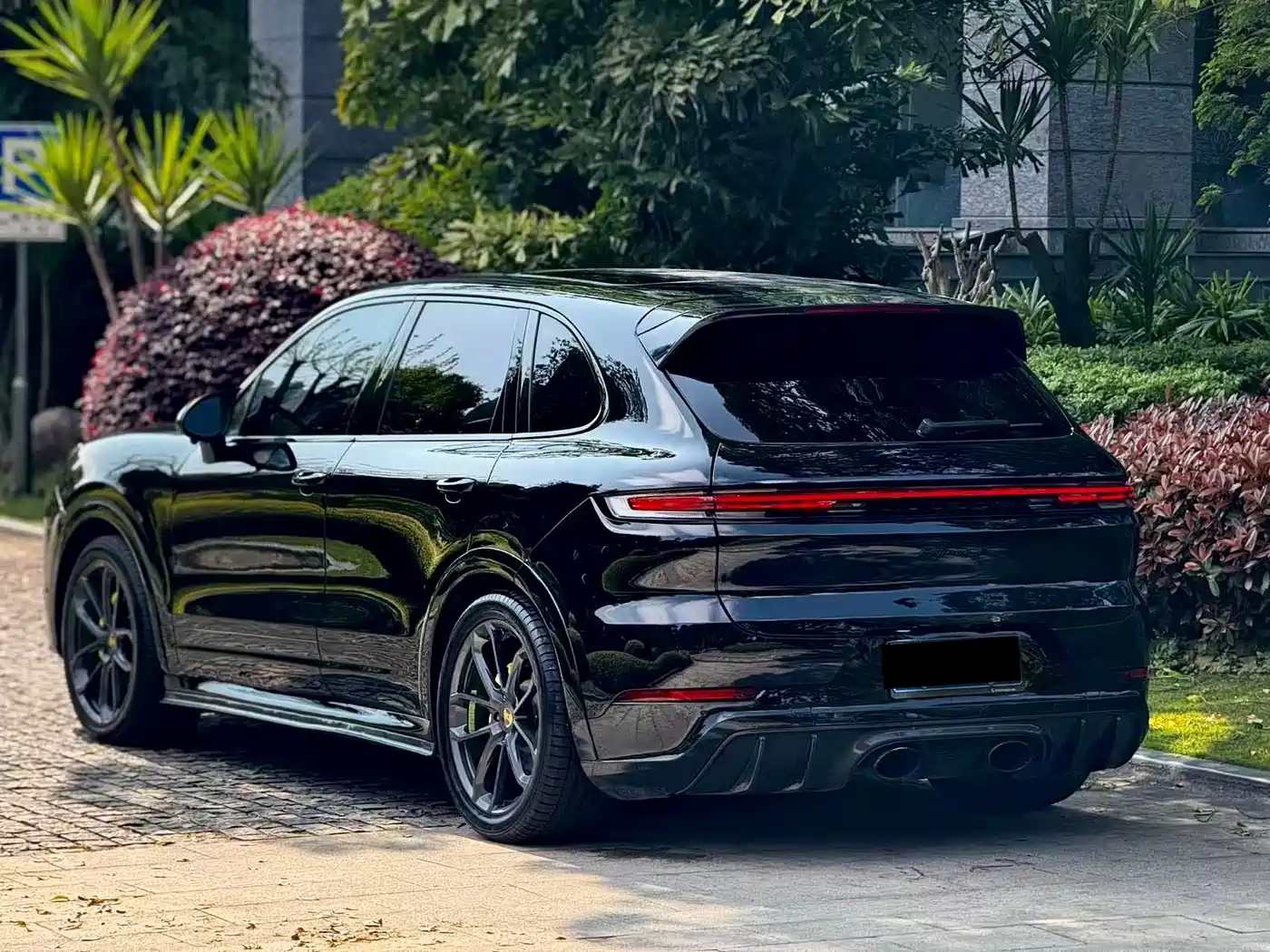 Porsche Cayenne 2011 Cayenne 3.0T фото 11