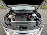Фото 25 - Ford Edge