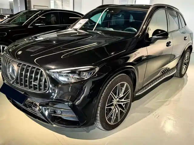 MERCEDES-BENZ GLC AMG 2024