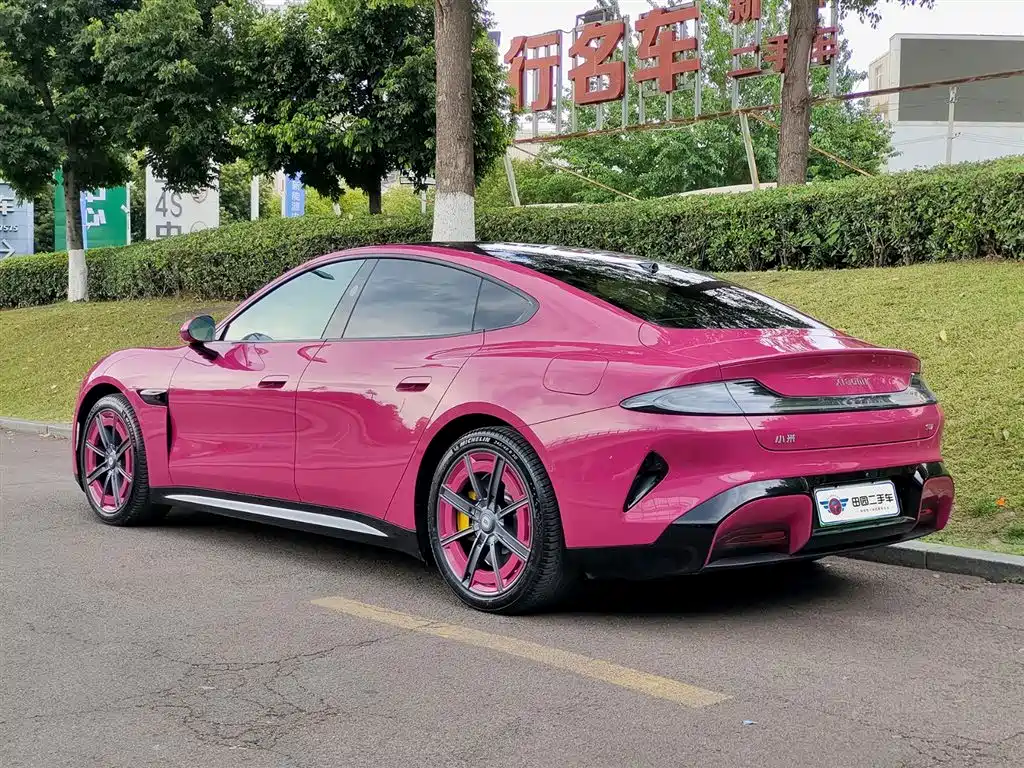 XIAOMI CAR XIAOMI SU7