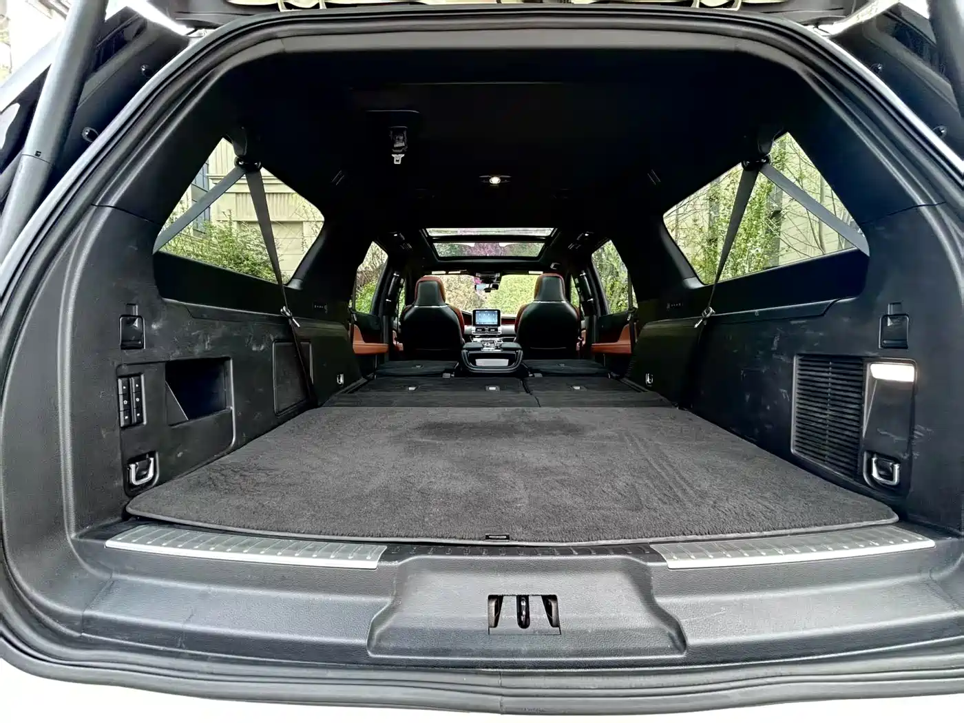 Lincoln Navigator 2020 3.5T Long Wheelbase Presidential Edition фото 14