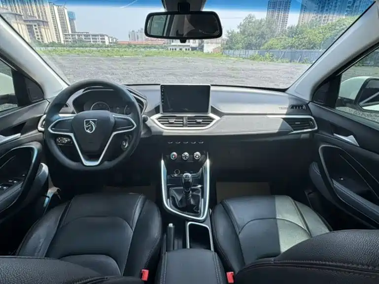 Baojun 530 2019 2018 1.5T Manual Comfort (China V)