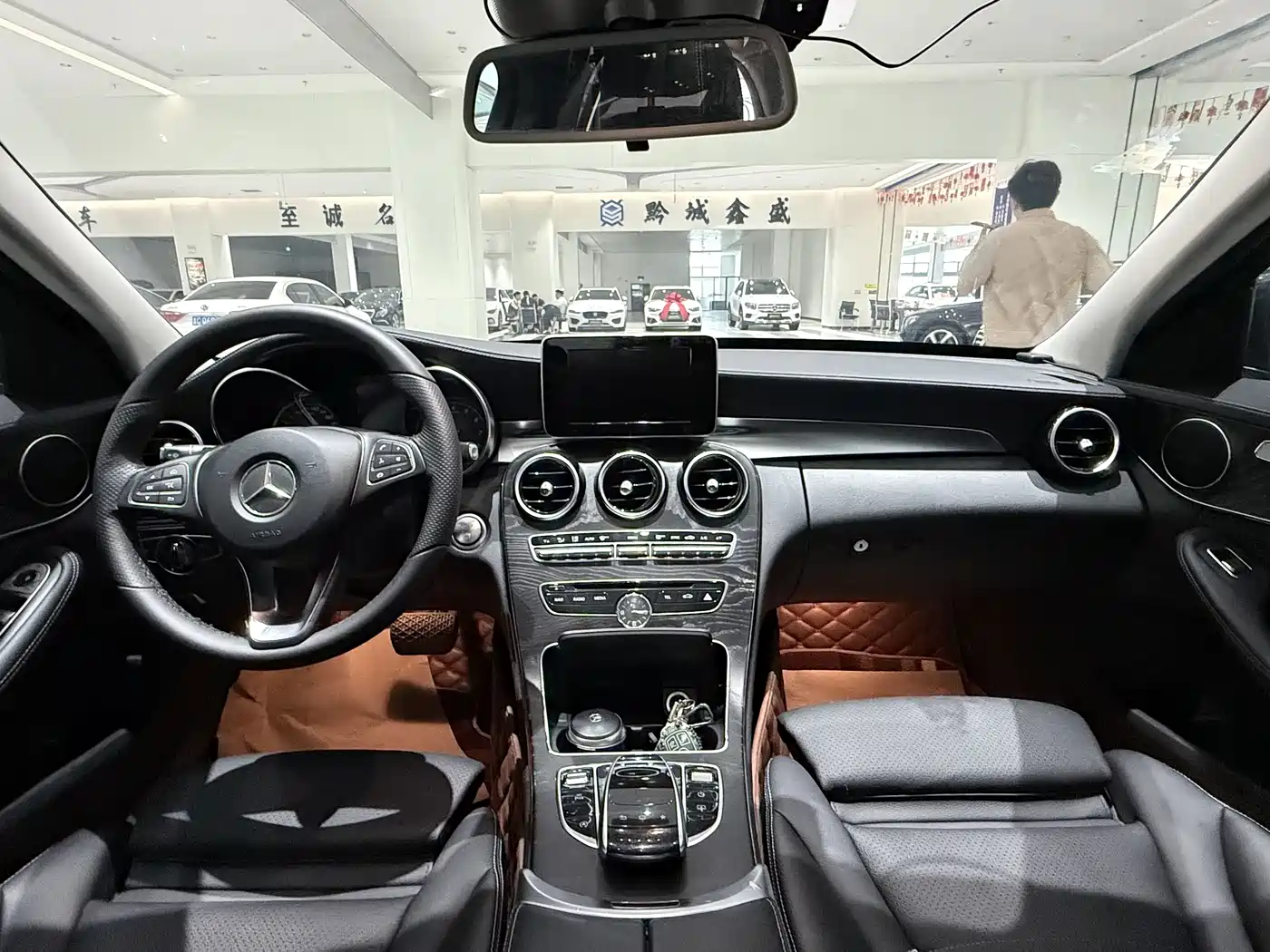 Mercedes-Benz C-Class 2015 C 200 L 4MATIC фото 11