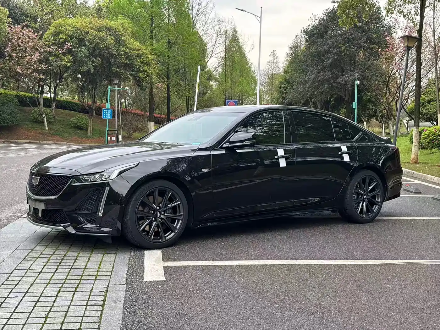 CADILLAC CT5