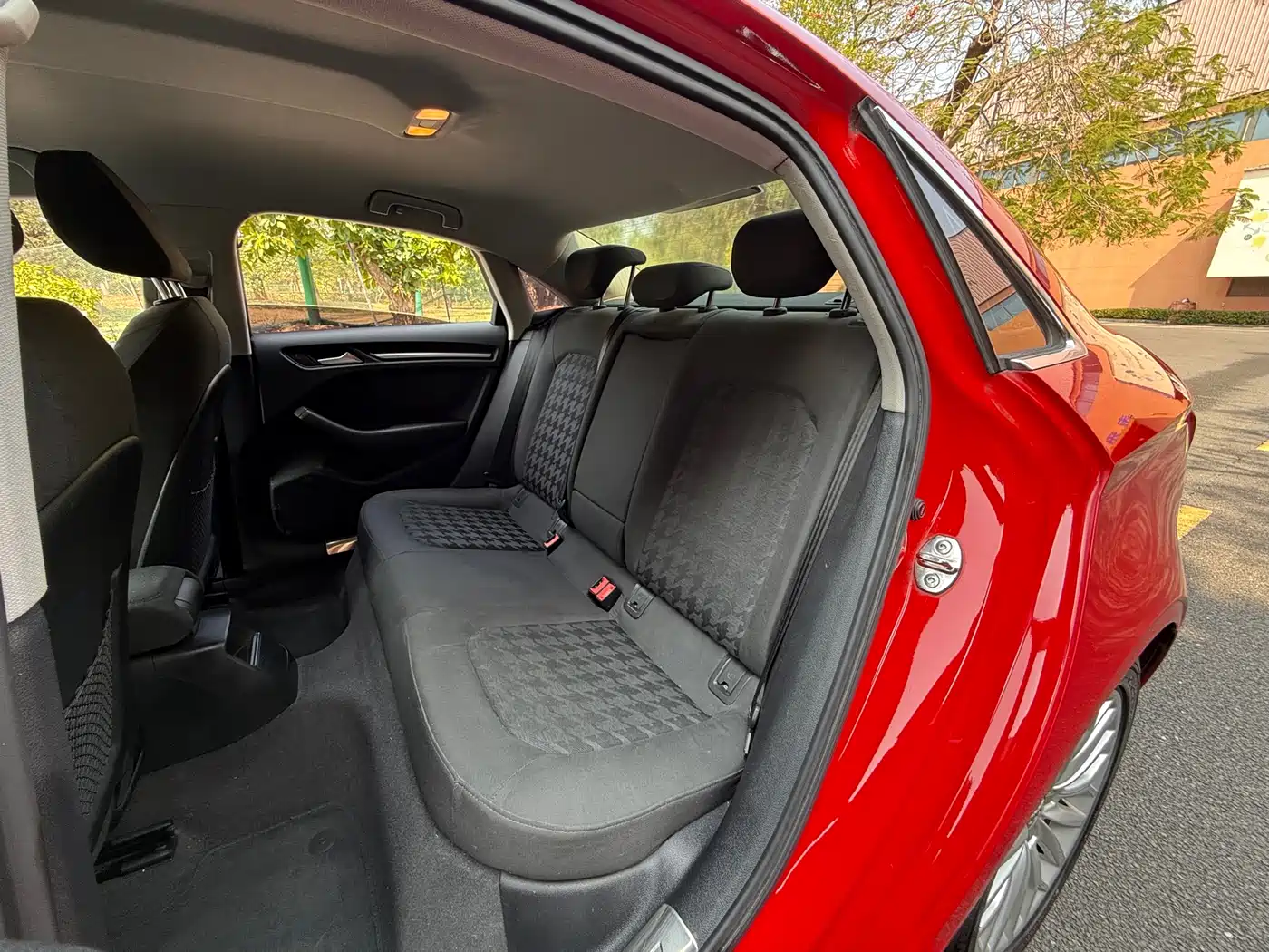 Audi A3 2016 Limousine 35 TFSI Progressive фото 9