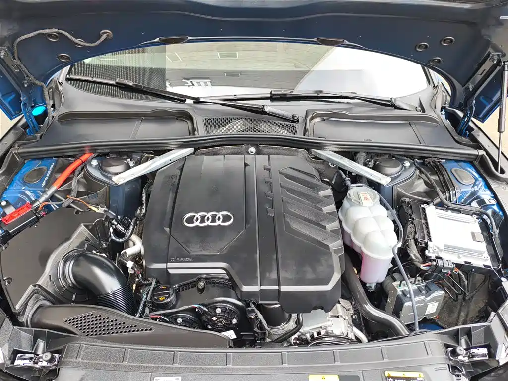Audi A5 (Import) 2023 Sportback 40 TFSI quattro Luxury Dynamic фото 16