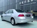 Фото 5 - Honda Accord