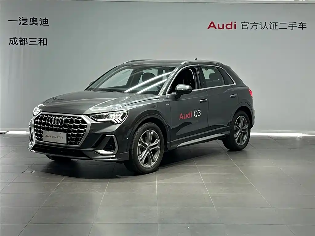 Фото 1 - Audi Q3