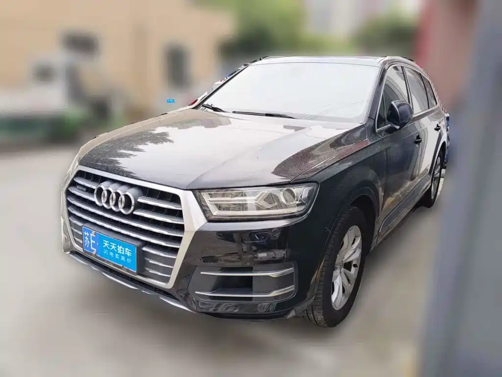 Photo 1 - Audi Q7
