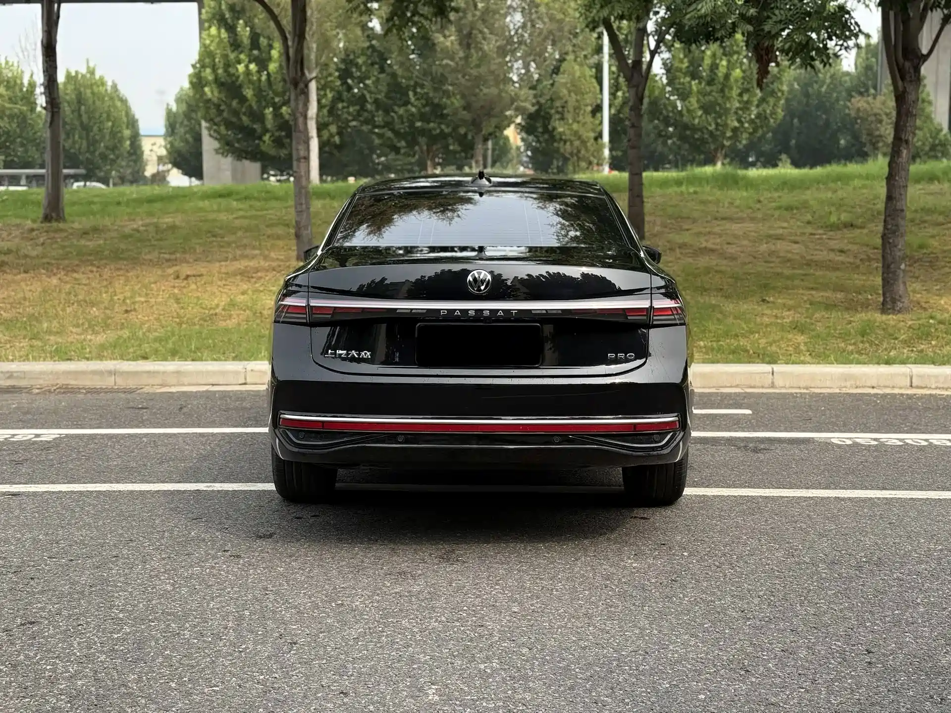 Фото 8 - Volkswagen Passat