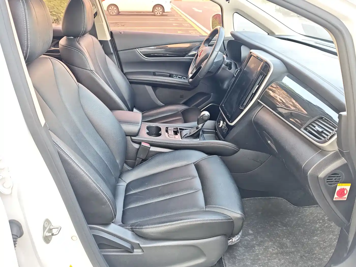 BYD Song MAX 2017 1.5T Auto Smart Luxury 7-Seater фото 17