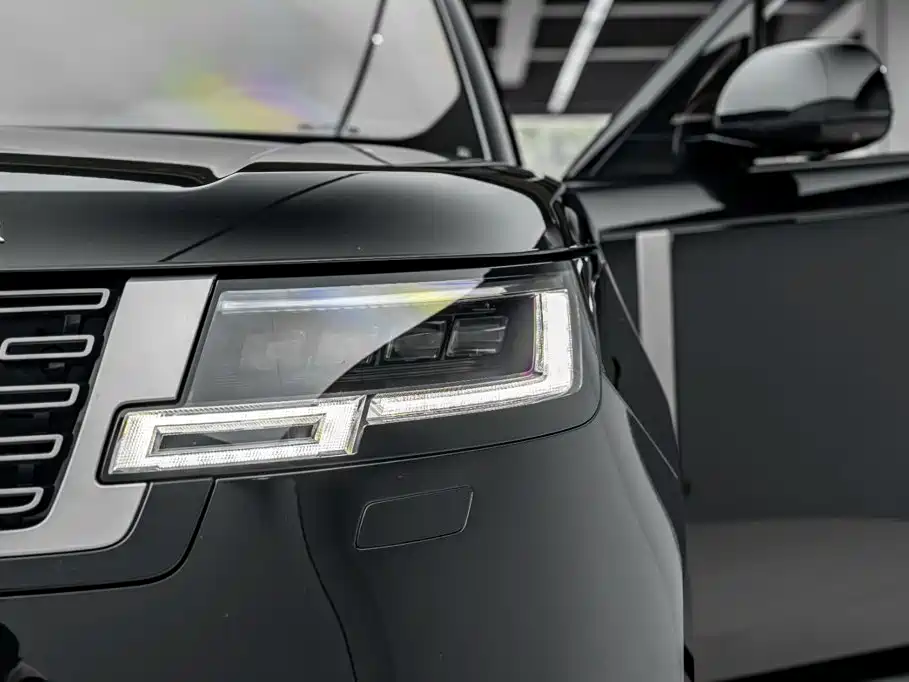 Фото 31 - Land Rover Range Rover
