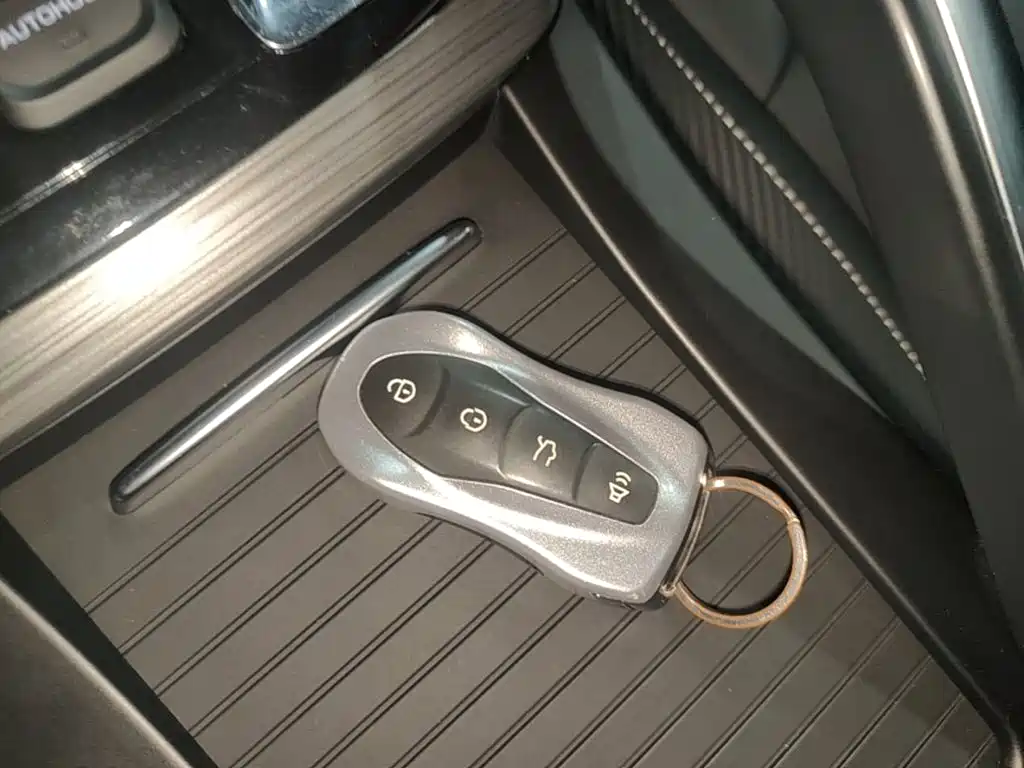 Yuan Cheng FX 2021 2020 1.8T Smart Edition 4-Seat