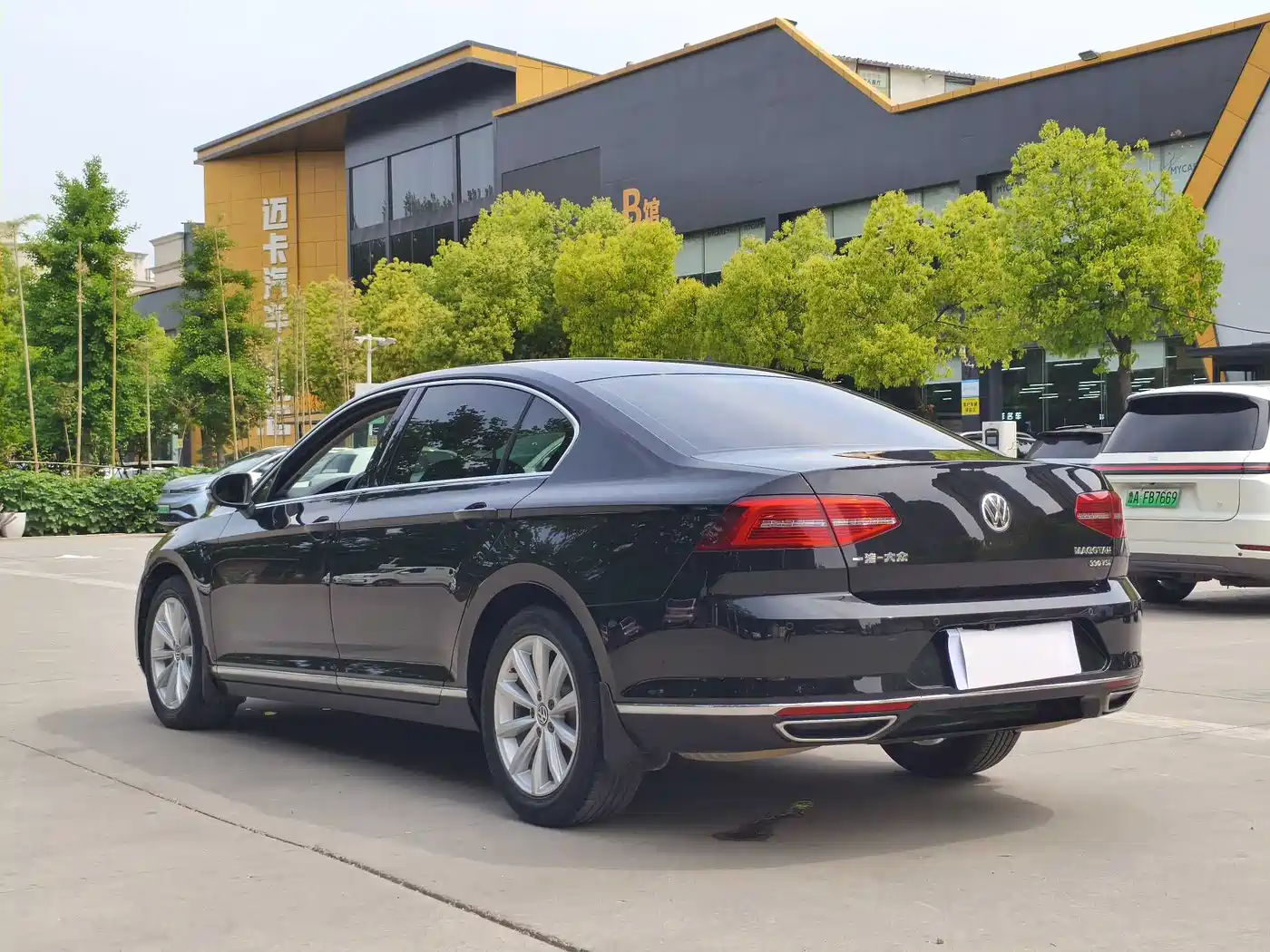 Volkswagen Magotan 2019 330TSI DSG Leading China V фото 16