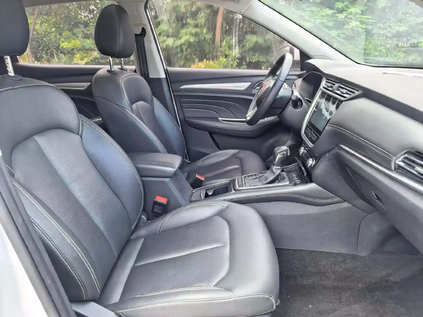 Roewe RX3 2019 2018 1.6L CVT Internet Smart Edition