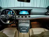 Фото 6 - Mercedes-Benz E-Class