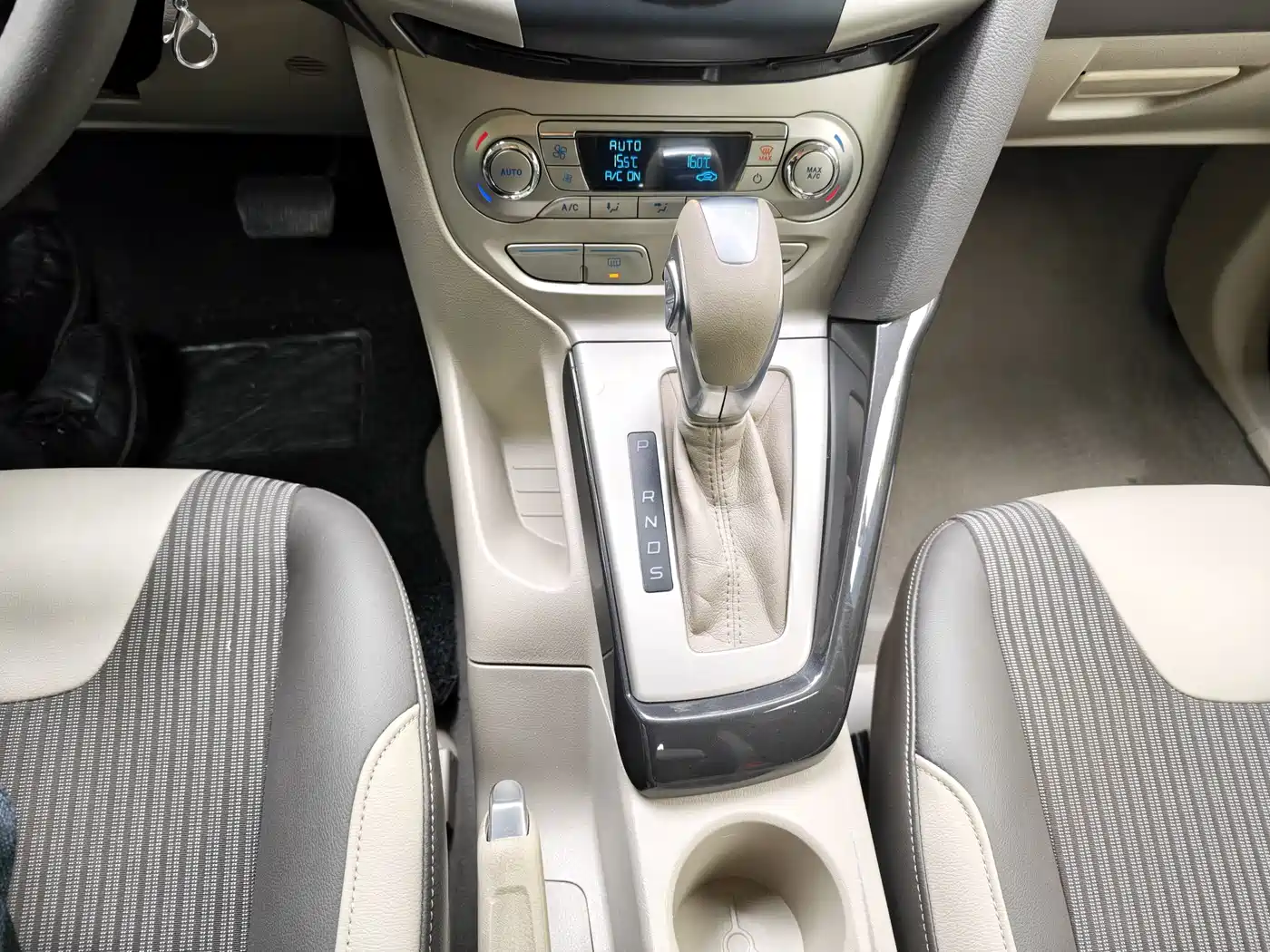 Ford Focus 2013 2012 Sedan 1.6L Automatic Trend