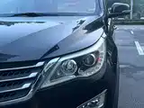 Фото 25 - Baojun 560
