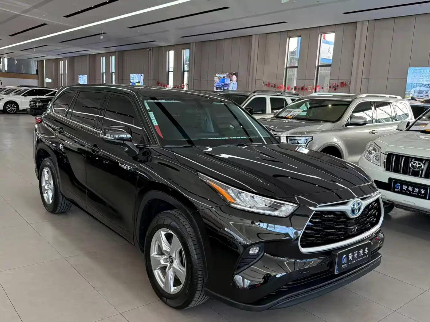 Toyota Highlander 2023 2.5L Smart Hybrid Dual Engine FWD Elite 5-Seater