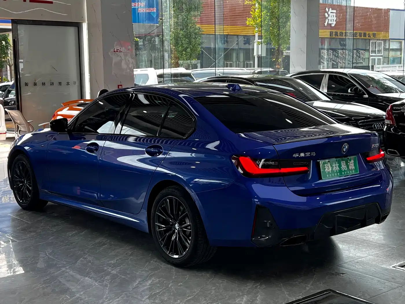 Фото 6 - BMW 3 Series