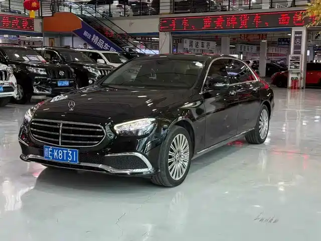 MERCEDES-BENZ E CLASS