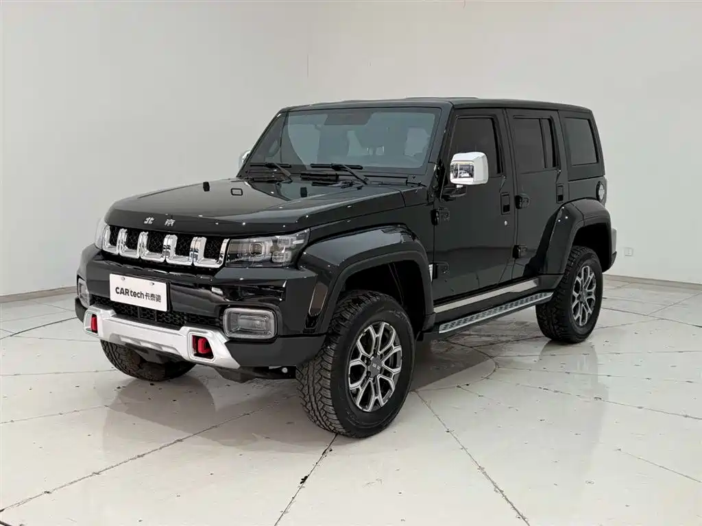 BAIC ORV Beijing Offroad BJ40 2024 2.0T Urban Hunter Glory Edition фото 5