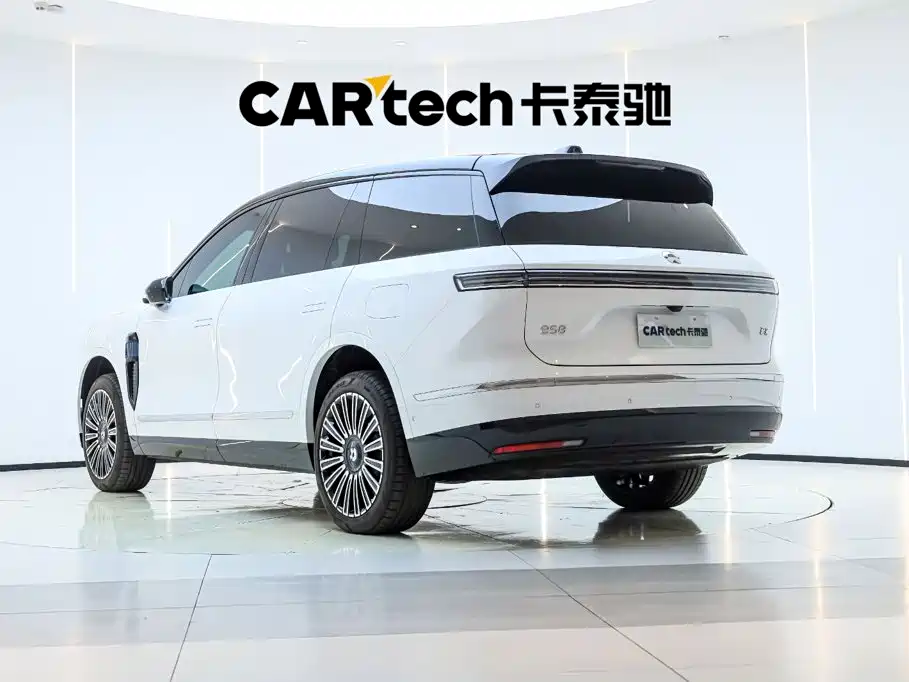 NIO ES8 2026 2025 Base Model 7-Seater