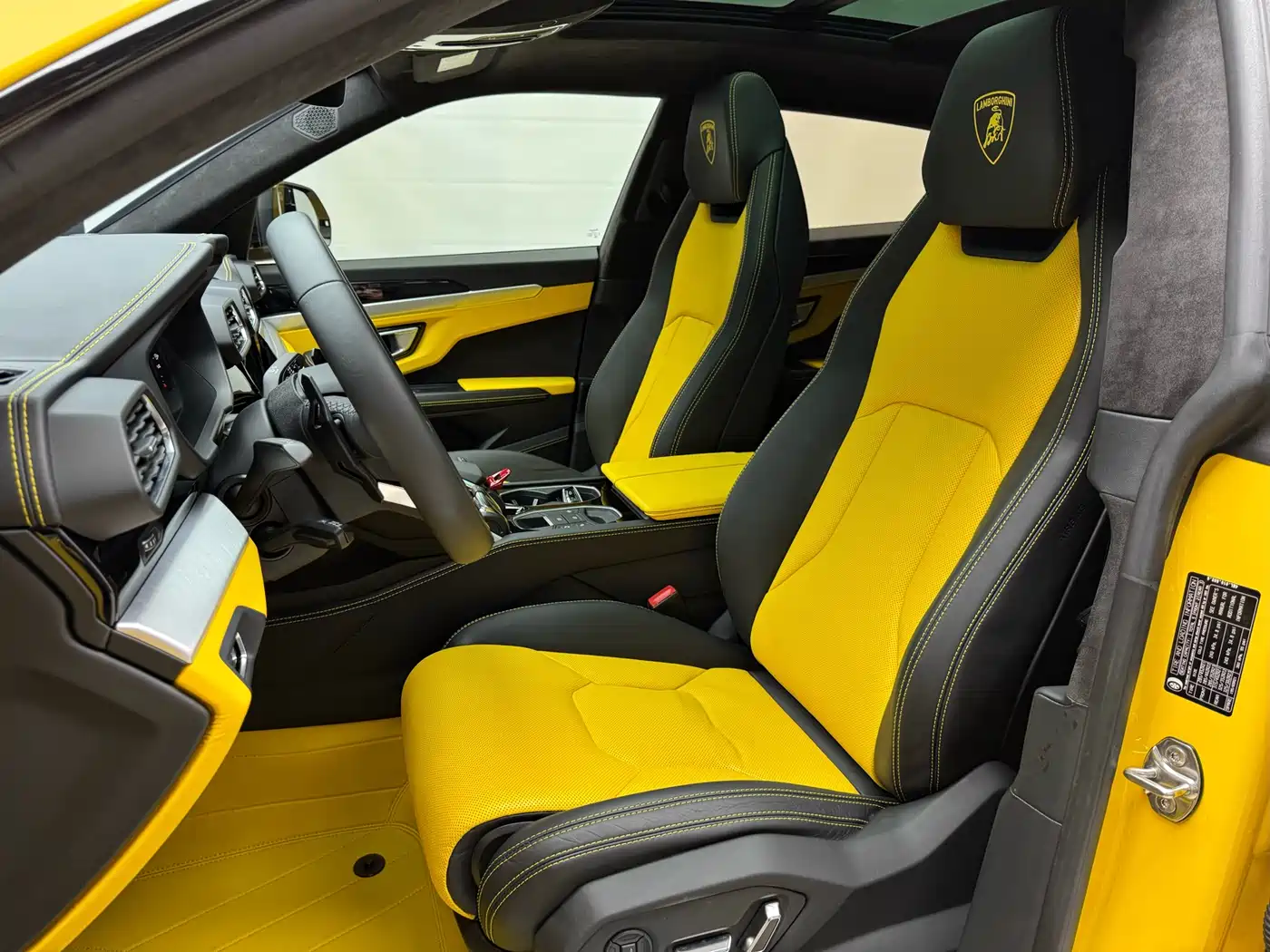 Lamborghini Urus 2021 4.0T V8 фото 8