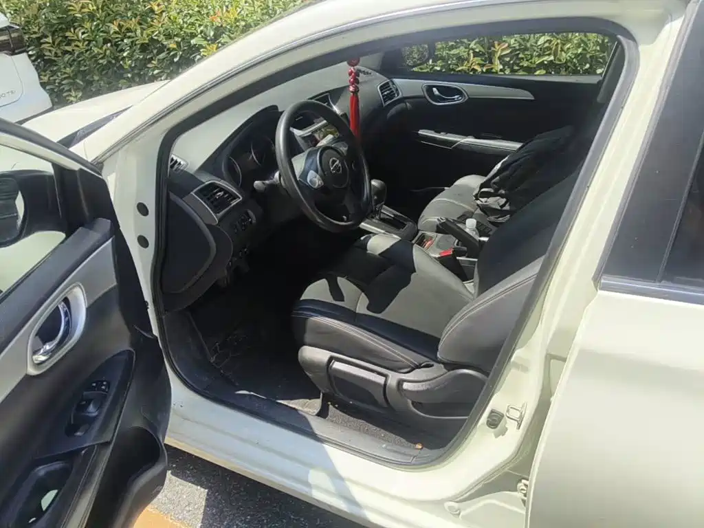 Nissan SYLPHY, миниатюра 8