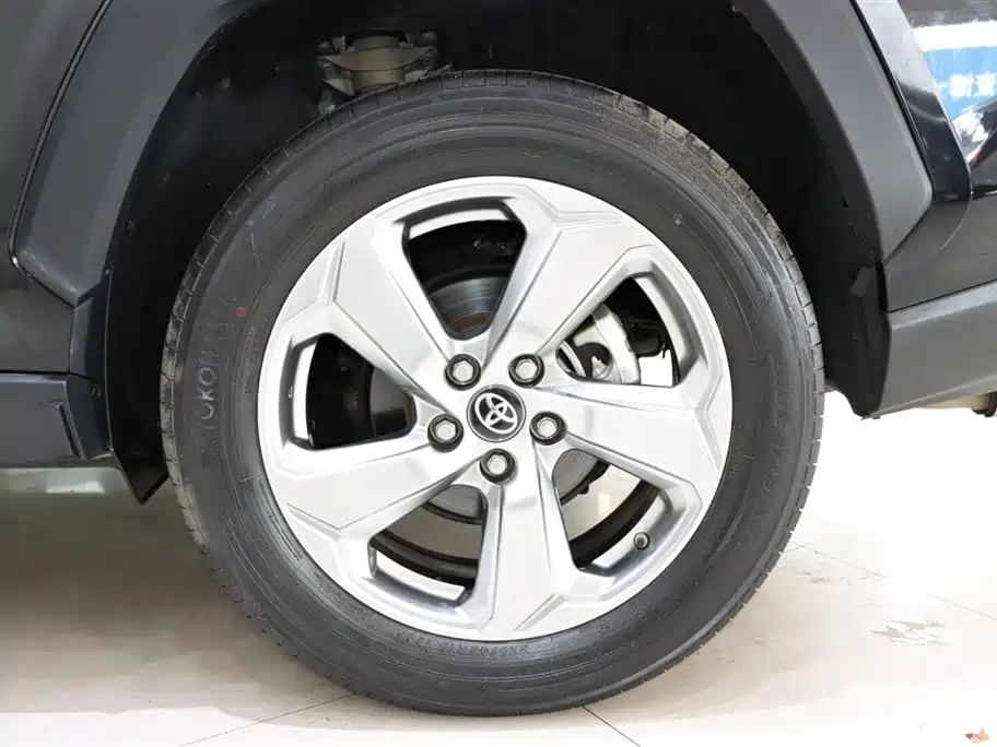 Toyota RAV4, миниатюра 20