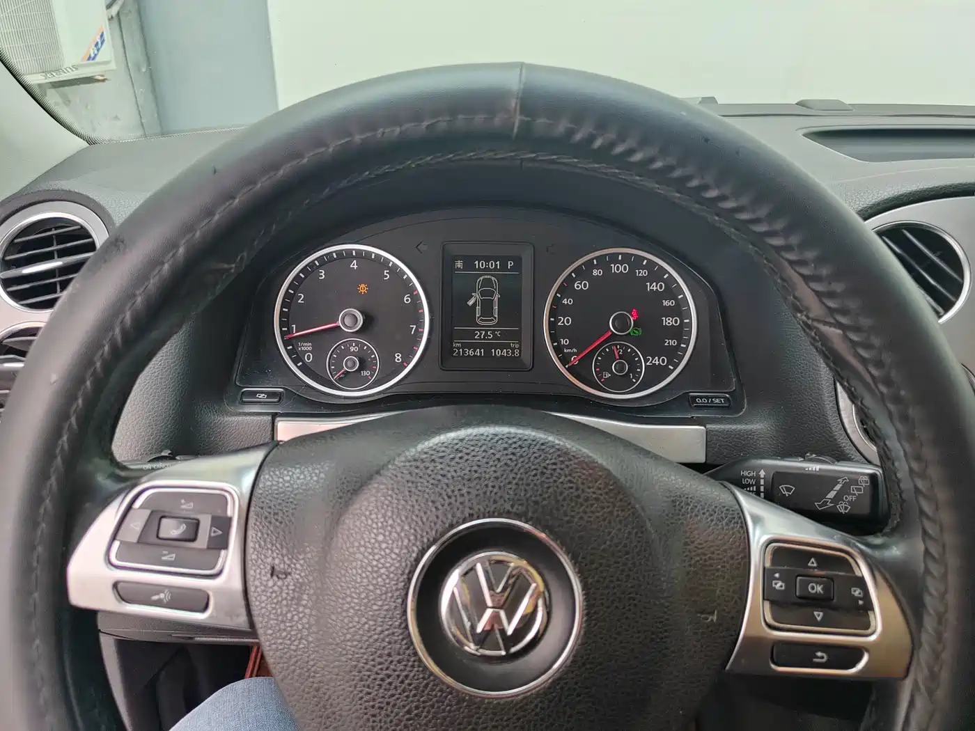 Volkswagen Tiguan 2010 1.8TSI Automatic 2WD Trend фото 5
