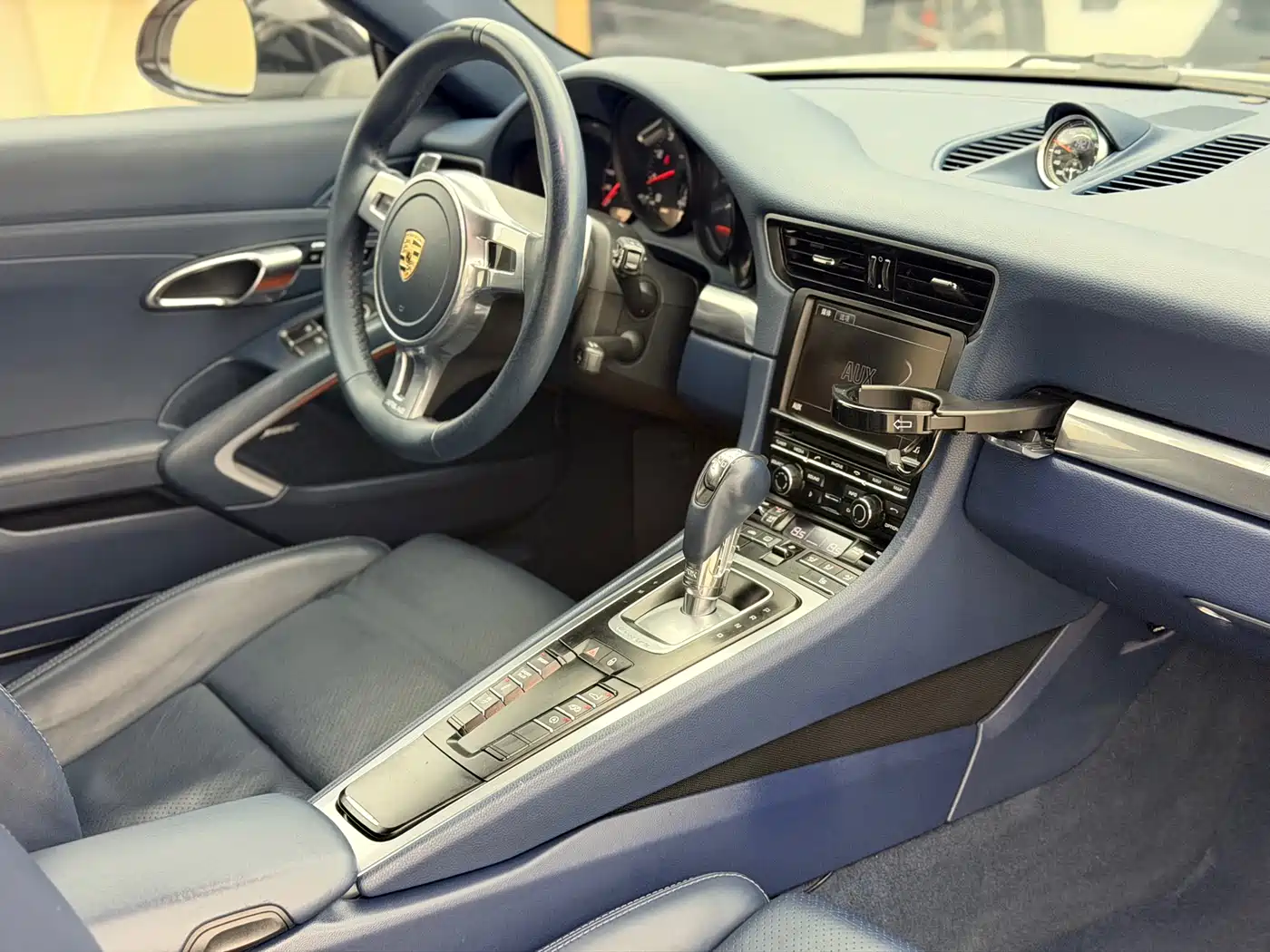 Porsche 911 2012 Carrera 3.4L фото 8