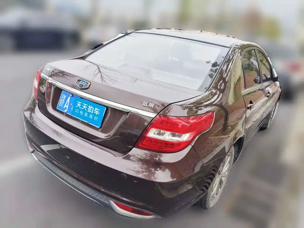 Фото 5 - Geely Vision