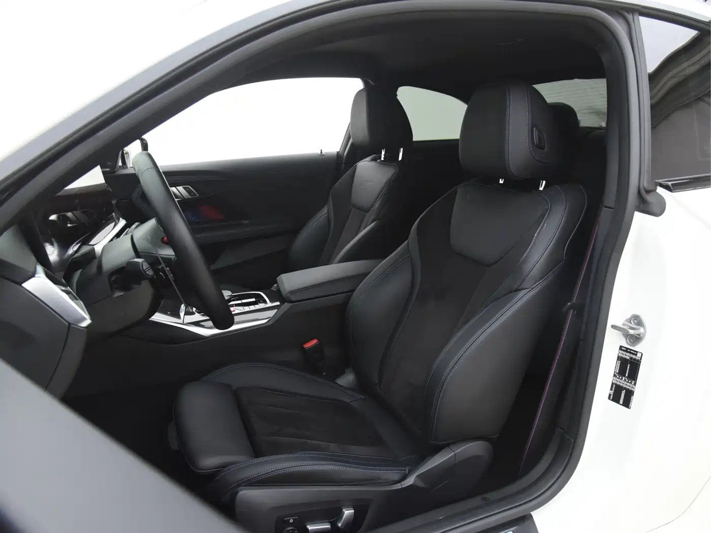 BMW M2 2023 Model M2 фото 40