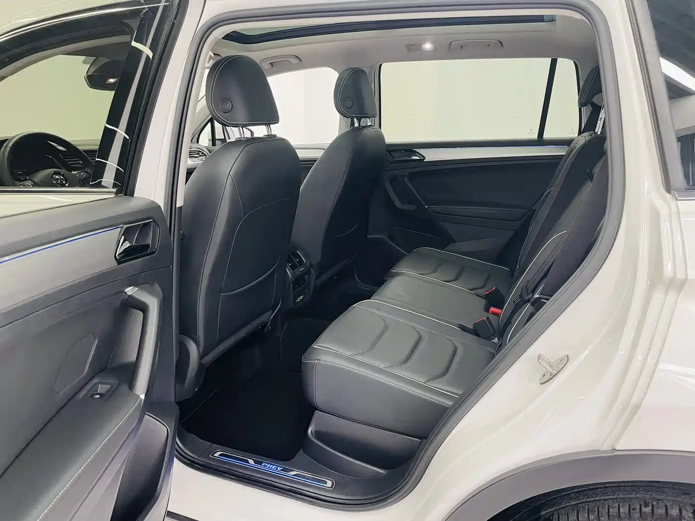 VOLKSWAGEN TIGUAN L NEW ENERGY